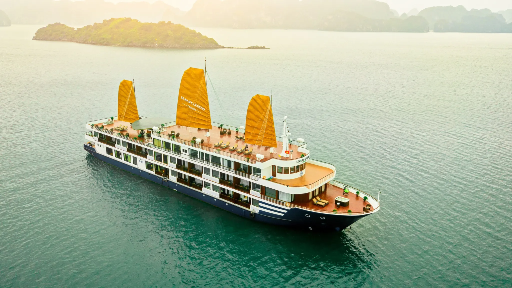 Tour 2N1Đ I Nghỉ dưỡng tại Hạ Long và Vịnh Lan Hạ cùng Erina Cruise I Hạ Long